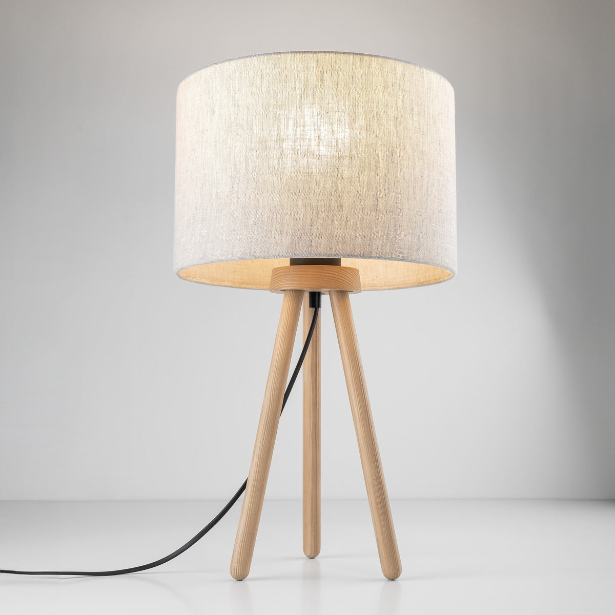 TOKYO Natural Linen & Wood Tripod Table Lamp for Bedroom & Nightstand