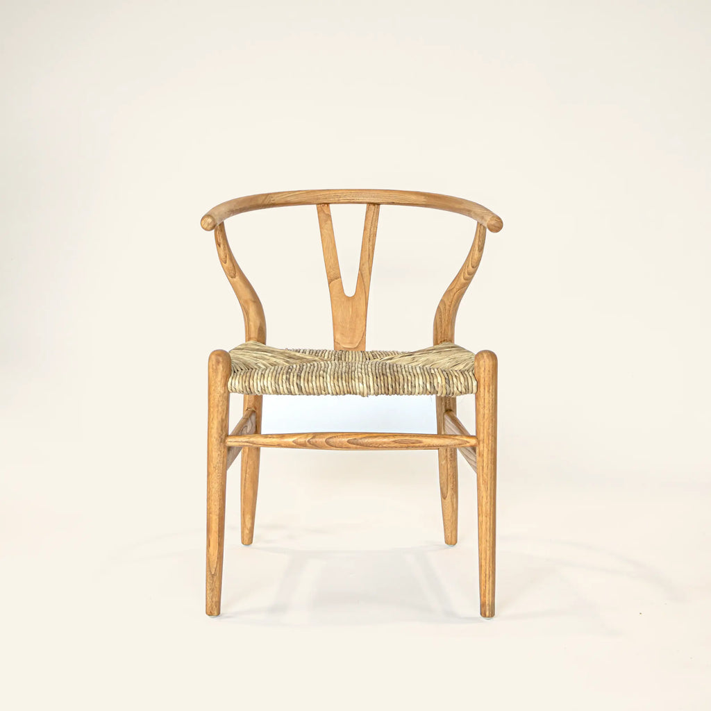 Wishbone chair in teak and banana bark