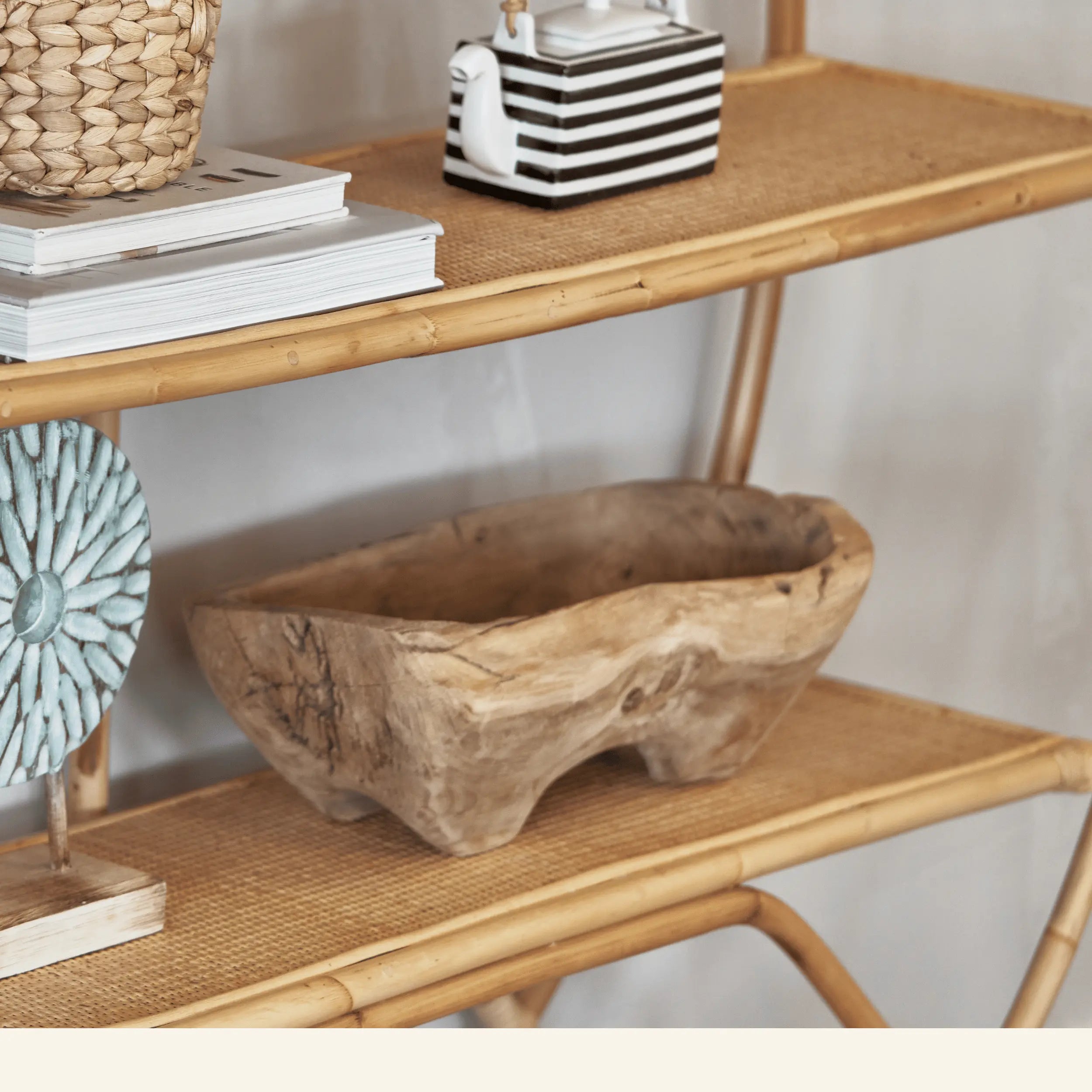Square bowl in recycled teak