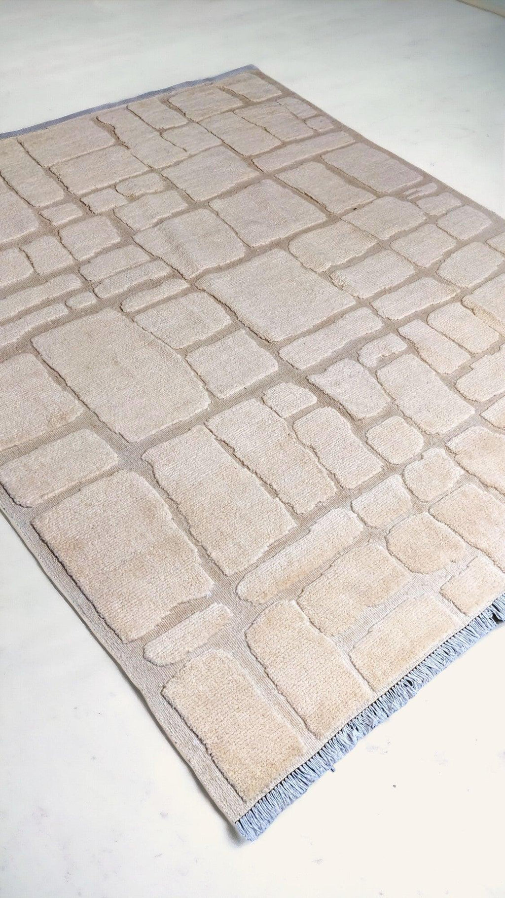 Satori Hand Knotted Rug Sample - 30 x 30 cm
