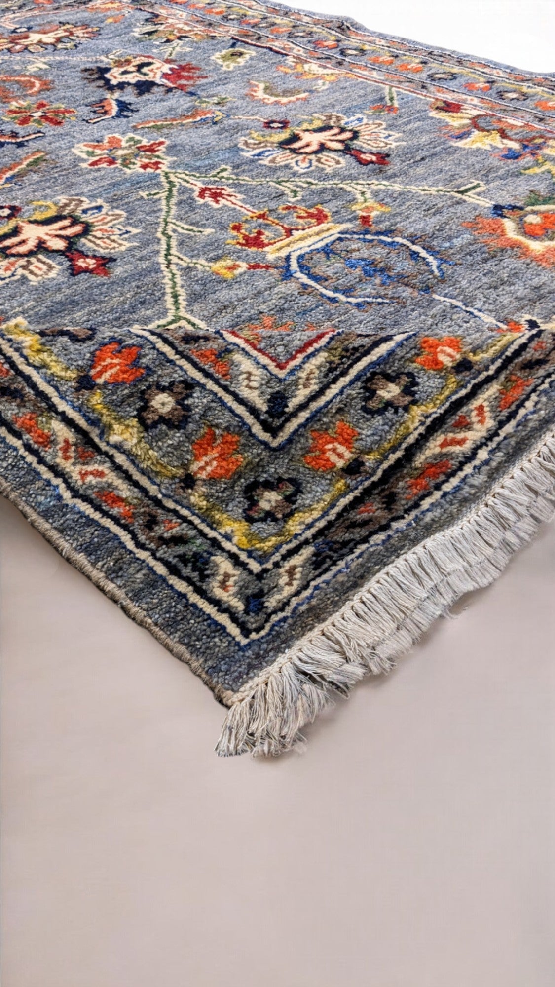 Cove Hand Knotted Rug Sample - 30 x 30 cm