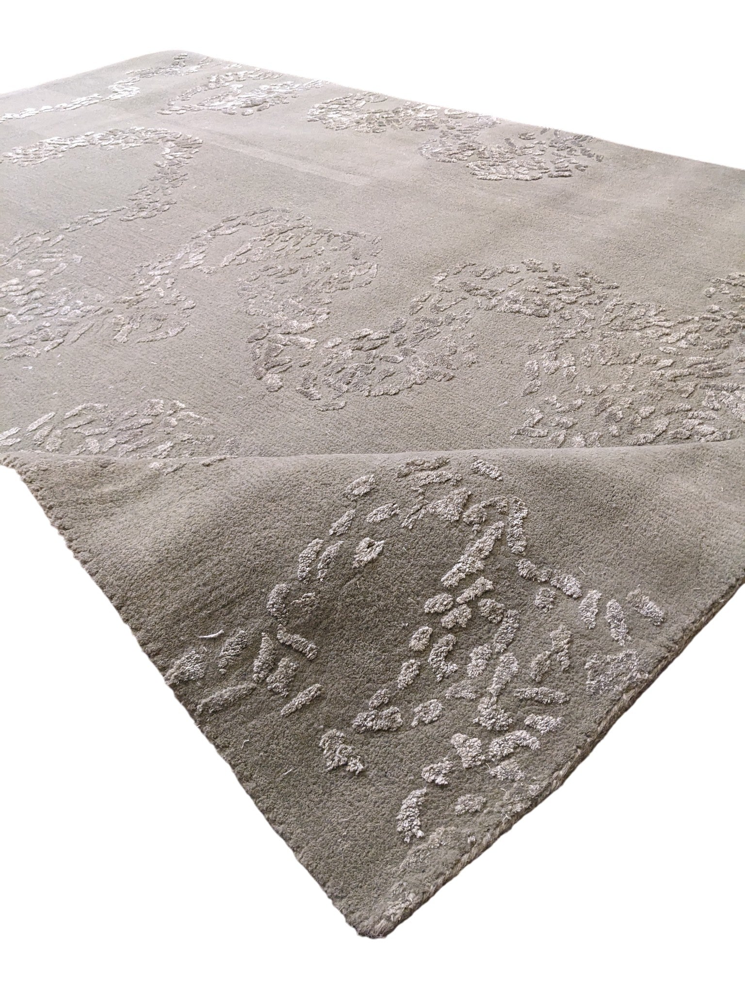 Vori Hand Tufted Rug - Size: 246 × 182 cm
