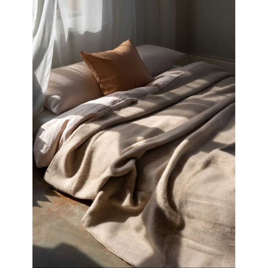 Sömn Home | Lana Wool Bedspread