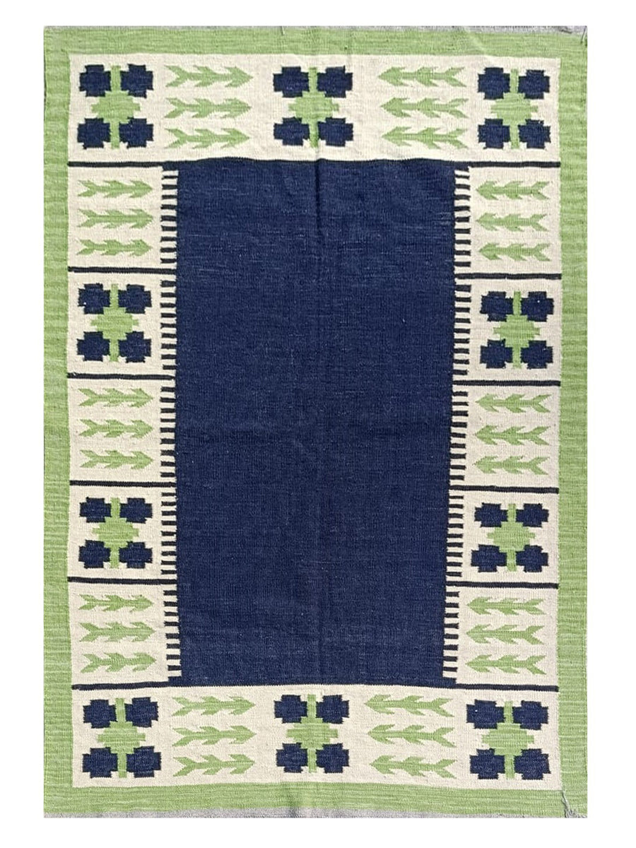Scandinavian Kilim Rug - Size: 215 x 150 cm
