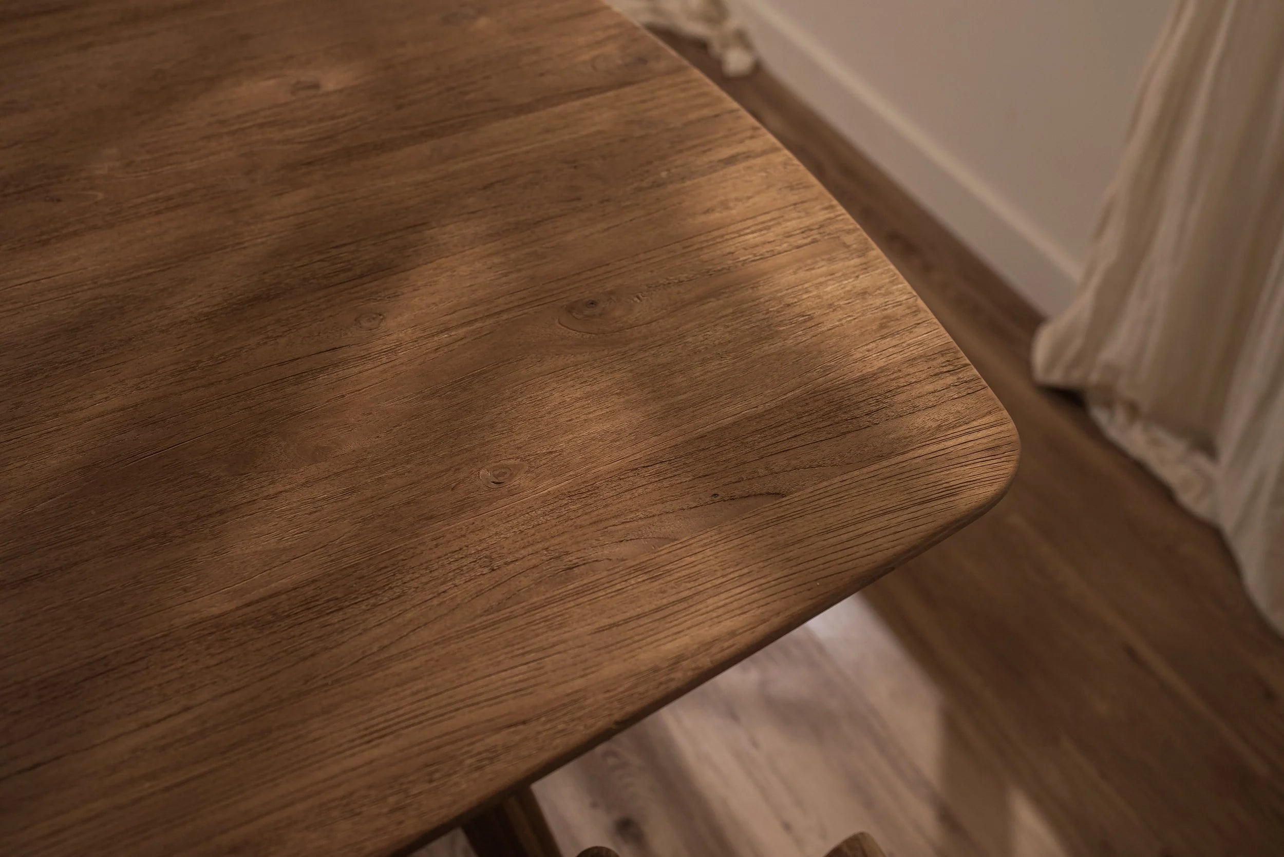 Kupu-Kupu Ellipse Dining Table | dBodhi