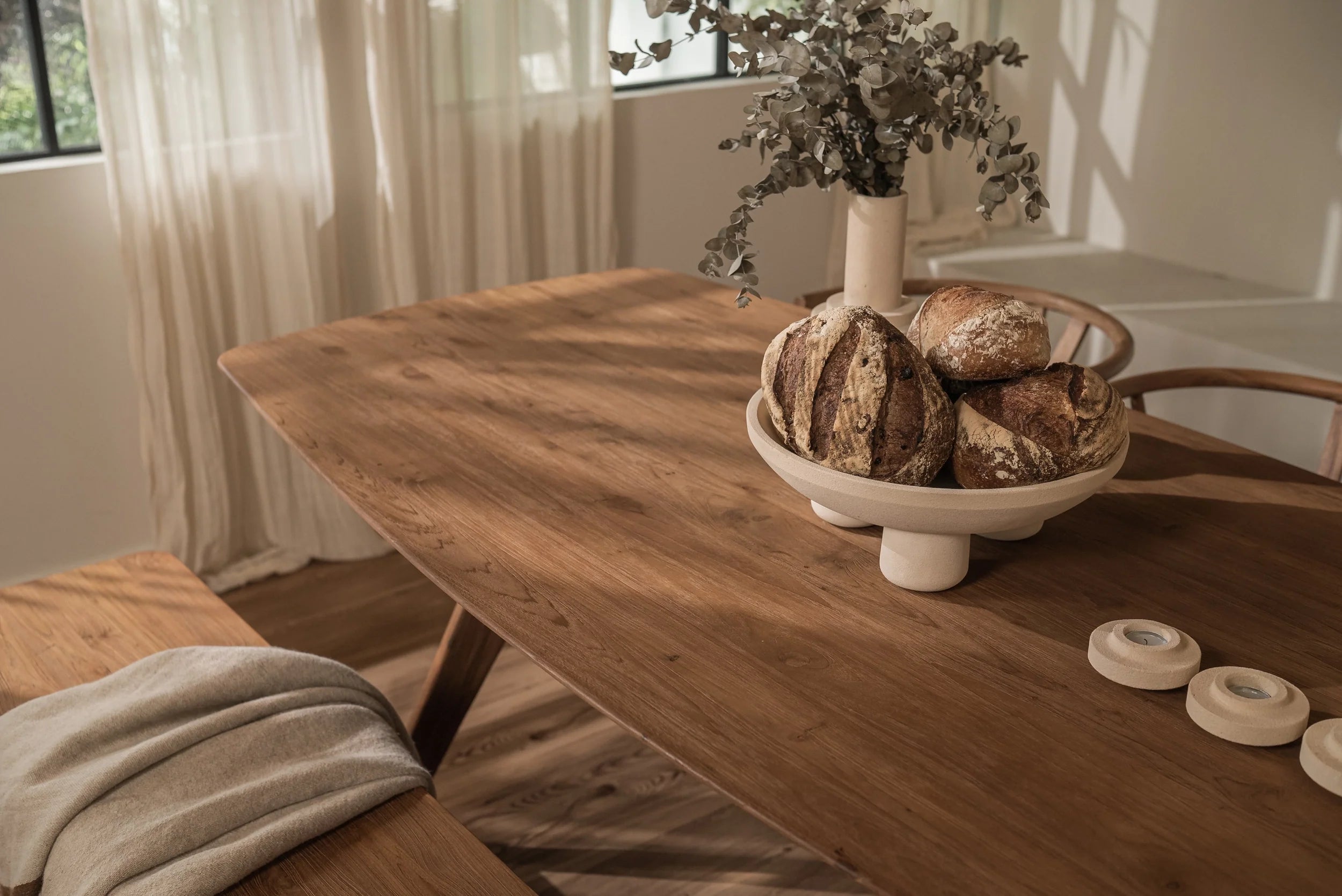 Kupu-Kupu Ellipse Dining Table | dBodhi
