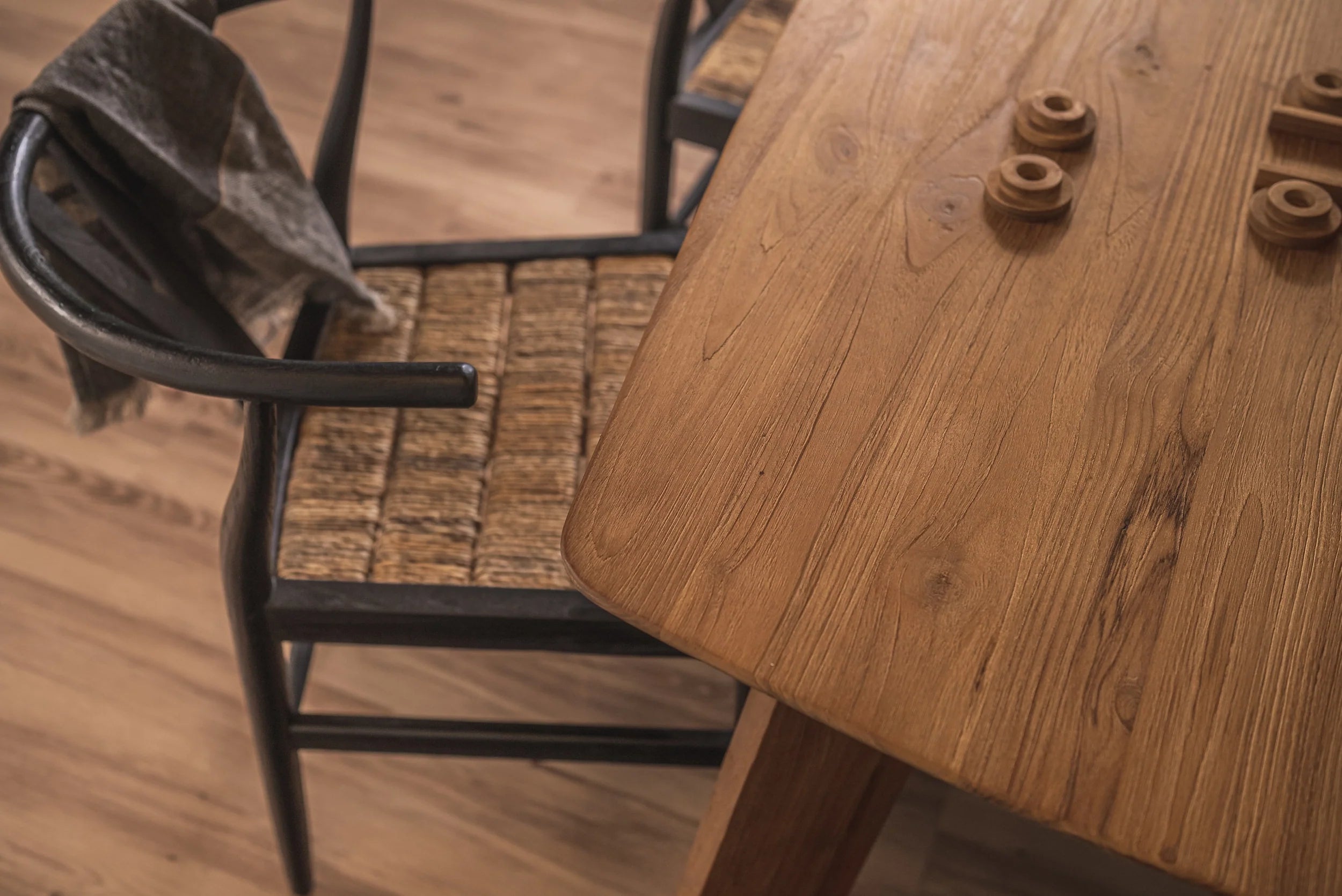 Grace Dinner Table | dBodhi